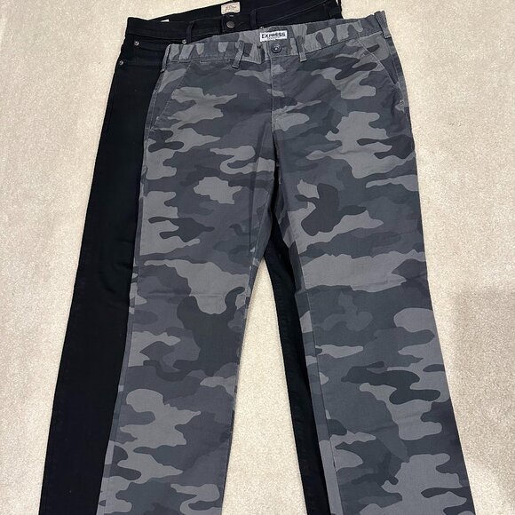 NEW Men’s Express Photographer Camo Pants Slim Straight Button Fly Size 32 X 32 - Picture 1 of 3